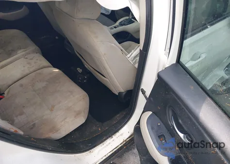 2024 Honda Hr-V 2Wd Lx z USA, uszkodzony, nr VIN 3CZRZ1H33RM740793